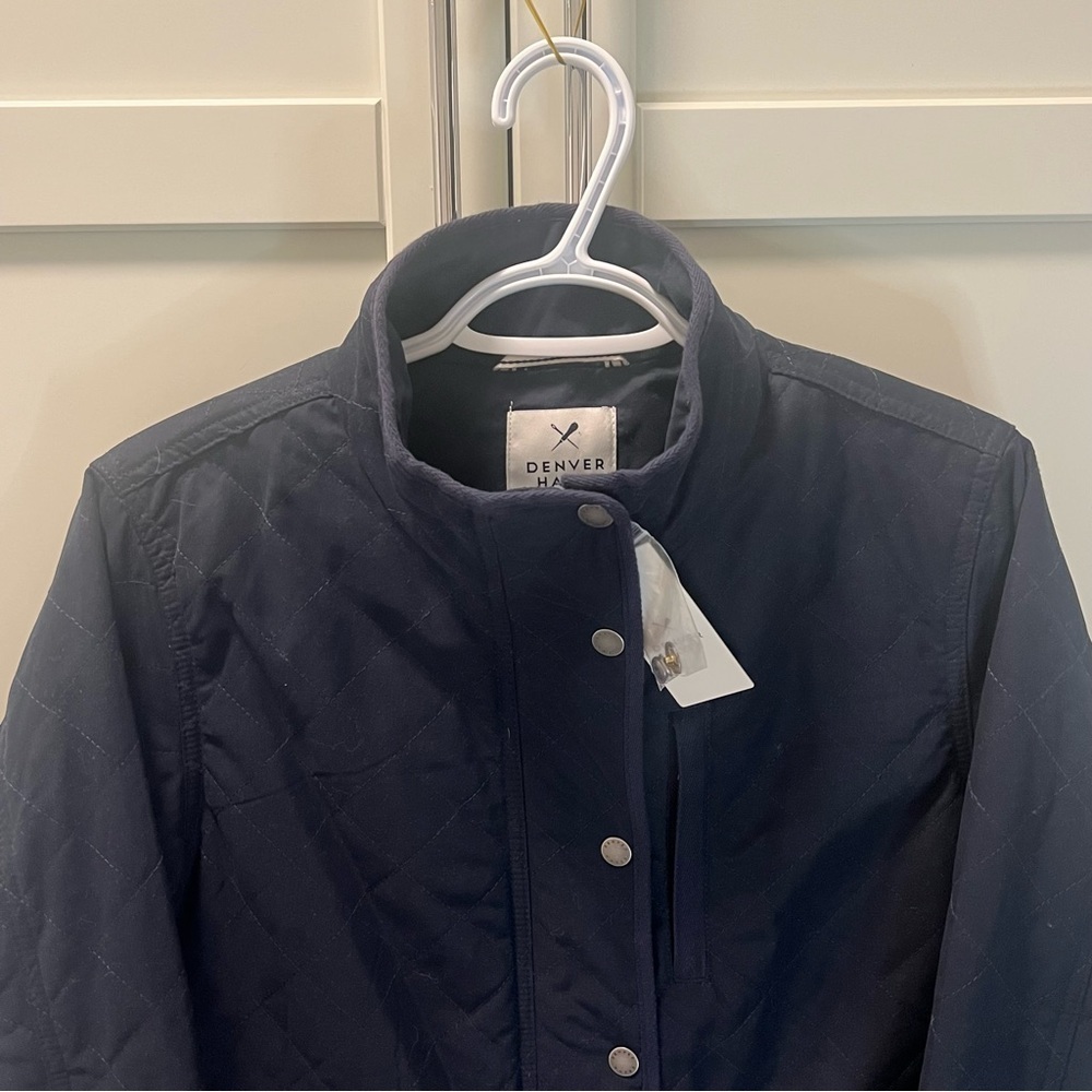 NWT DENVER HAYES Quilted Navy Blue Jacket Women's Size Medium - Picture 2 of 16